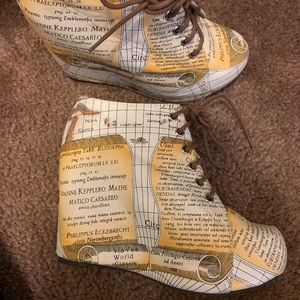 Jeffrey Campbell map Wedge